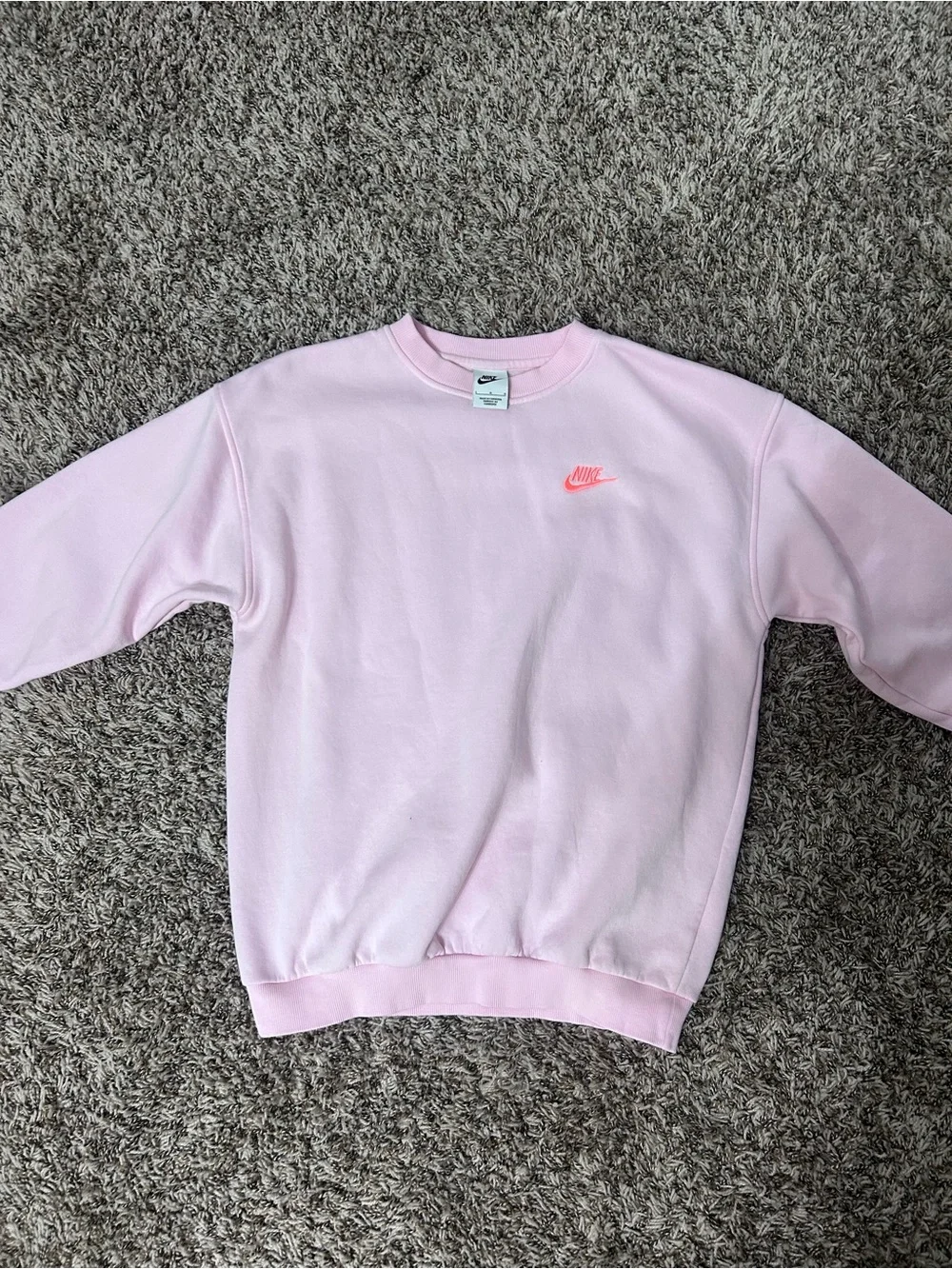 Nike Light Pink Crewneck with Coral Logo Size: Youth Large in Kids